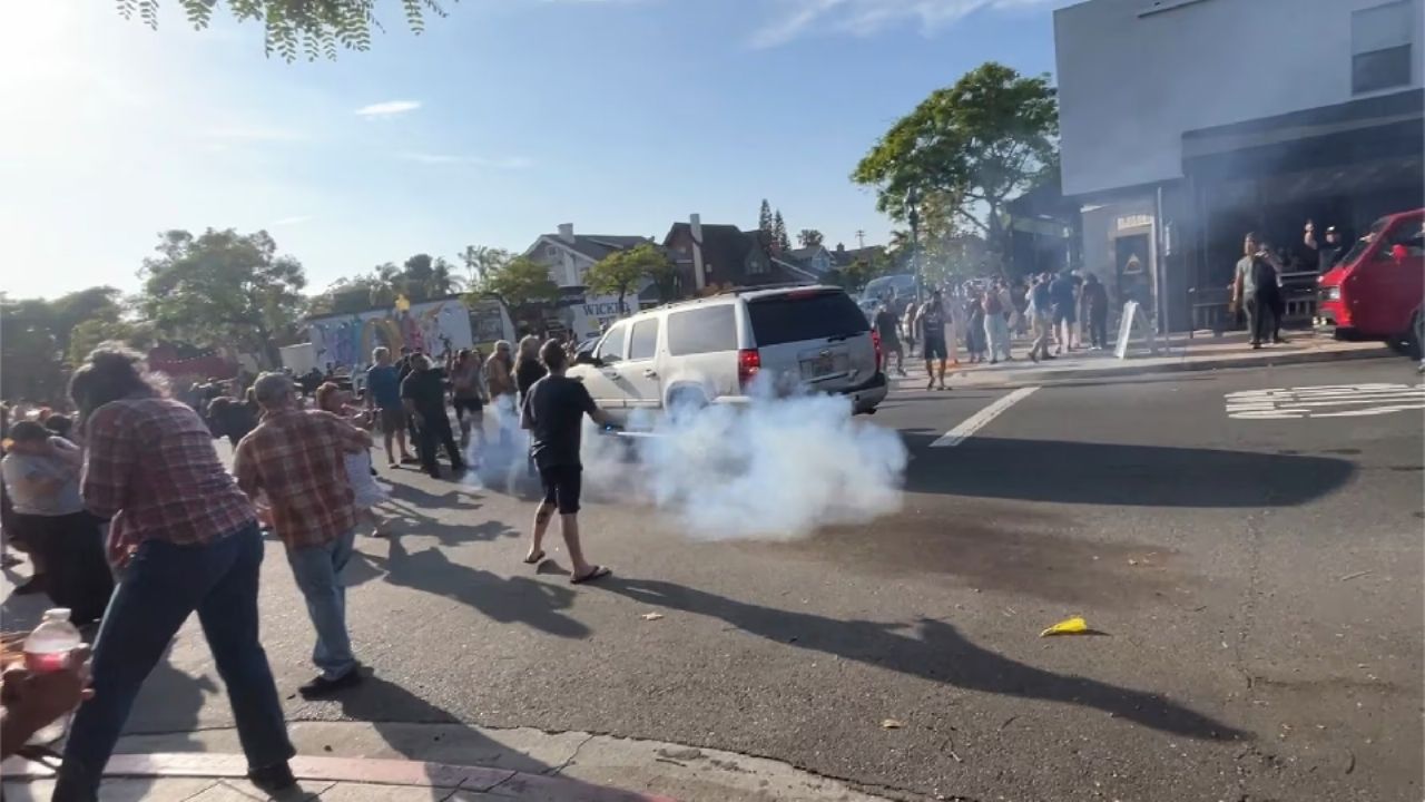 Operativo de ICE en restaurante de San Diego desata pánico y críticas de legisladores