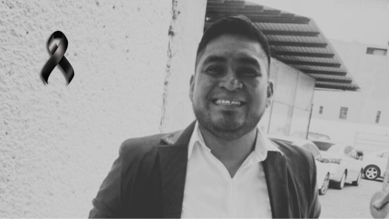 Balean a Isaac Luna vocalista de la Banda La Constructiva en su casa de Irapuato Guanajuato