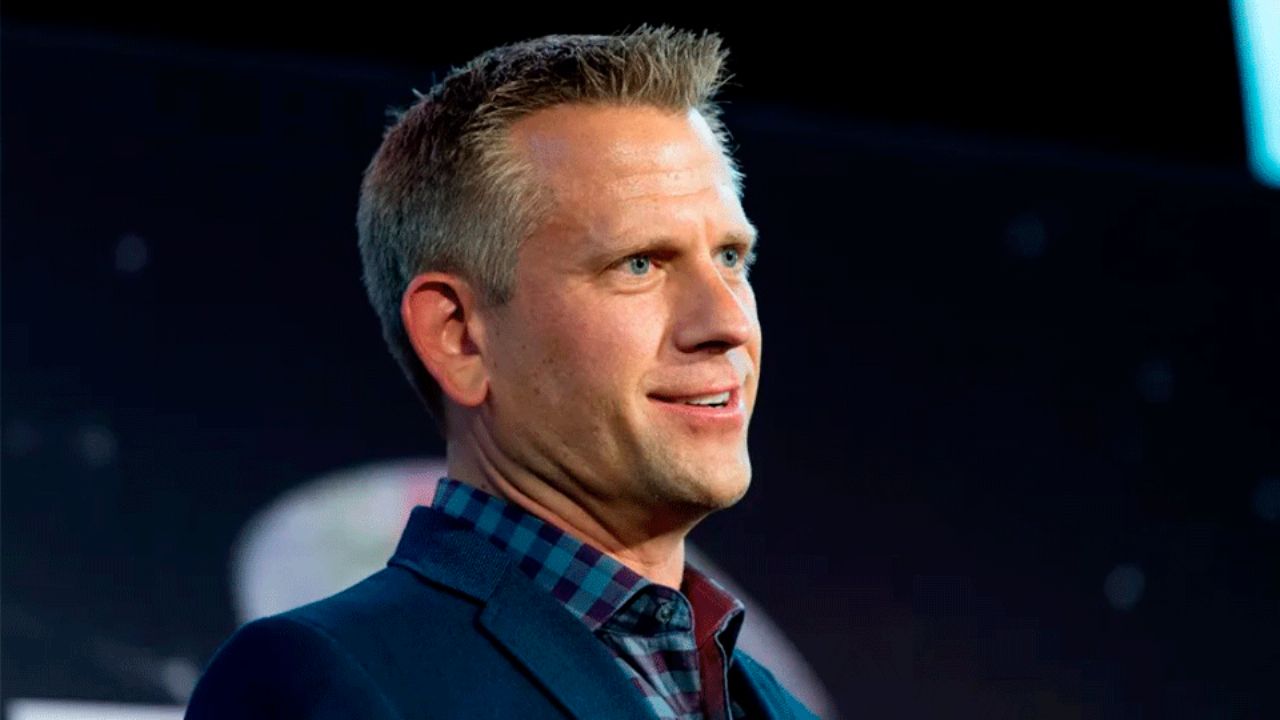 Conductor de ESPN muere y lo anuncian en vivo; versiones apuntan a una lucha con la depresión