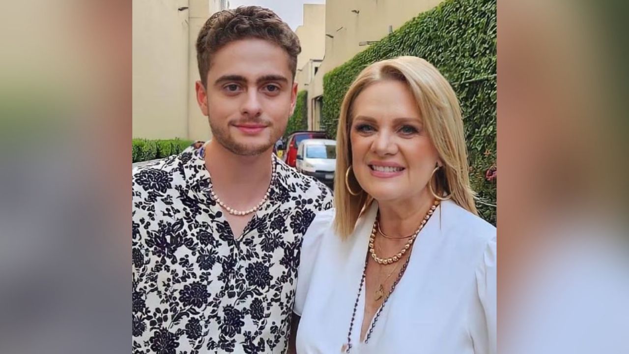Erika Buenfil posó sin ropa para sensual sesión de FOTOS; En ‘VLA’ su hijo así reacciona