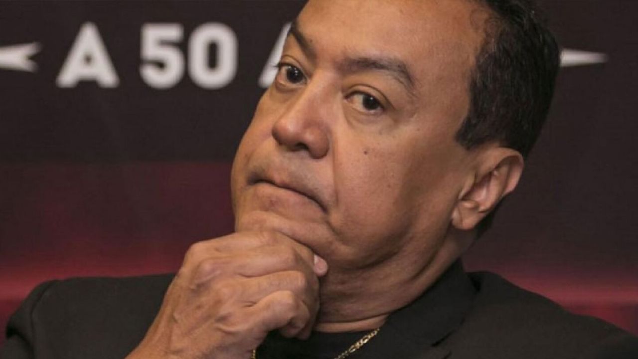 Carlos Cuevas arremete contra Pati Chapoy durante homenaje a Marco Antonio Muñiz