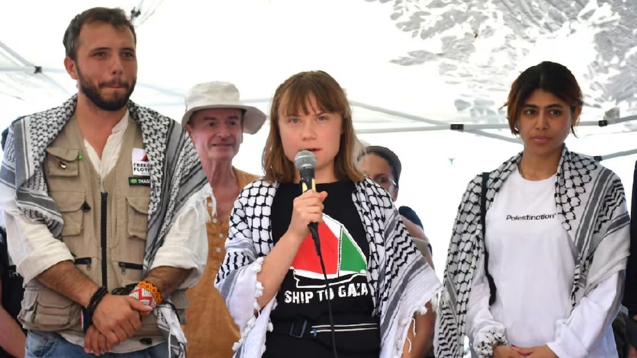 Ejército Israelí aborda barco donde viaja Greta Thunberg a Gaza, activistas serán devueltos