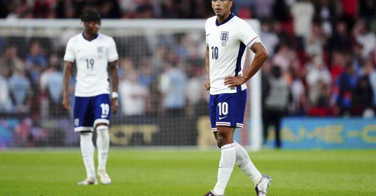 Los ingleses se vieron sorprendidos por la derrota