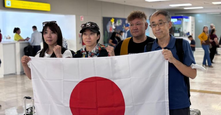 Mika Iwakawa este martes llegó a Hermosillo y buscará arruiar el sueño de Camila Zamorano de coronarse ante su gente