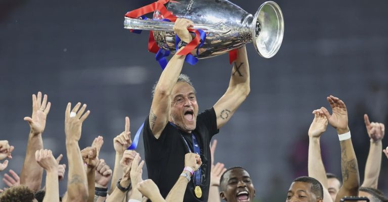 Luis Enrique y su equipo van por todo 