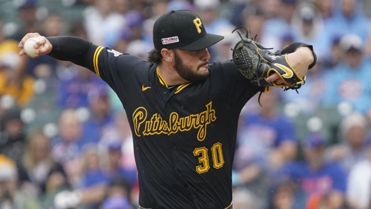 Con una defensa y un pitcheo estelar, Piratas vencen a Cachorros en entradas extras