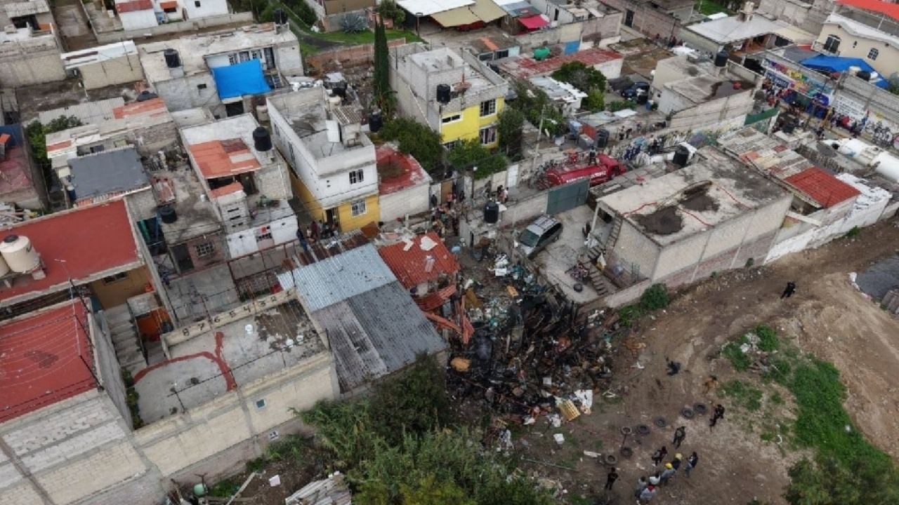 Una fuerte explosión en un taller clandestino deja un muerto y 4 heridos en Tultepec