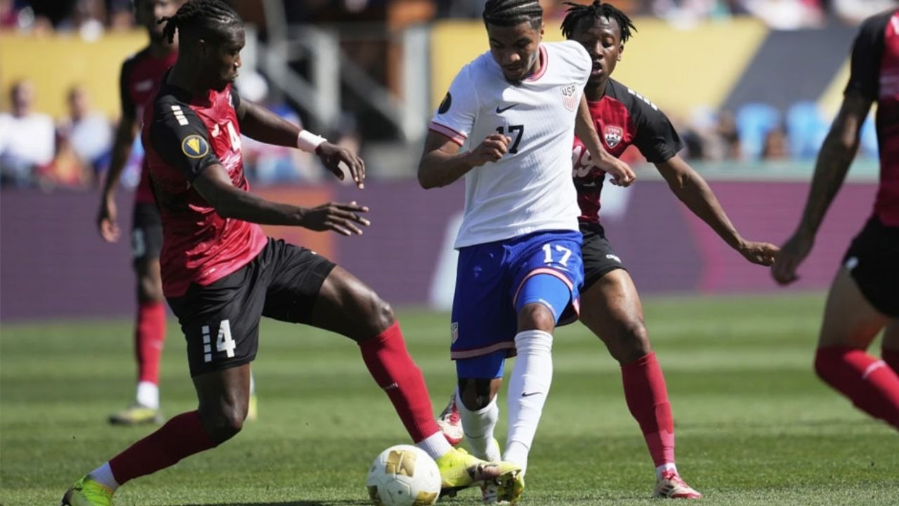 Estados Unidos consigue un triunfo que vale oro ante Trinidad y Tobago