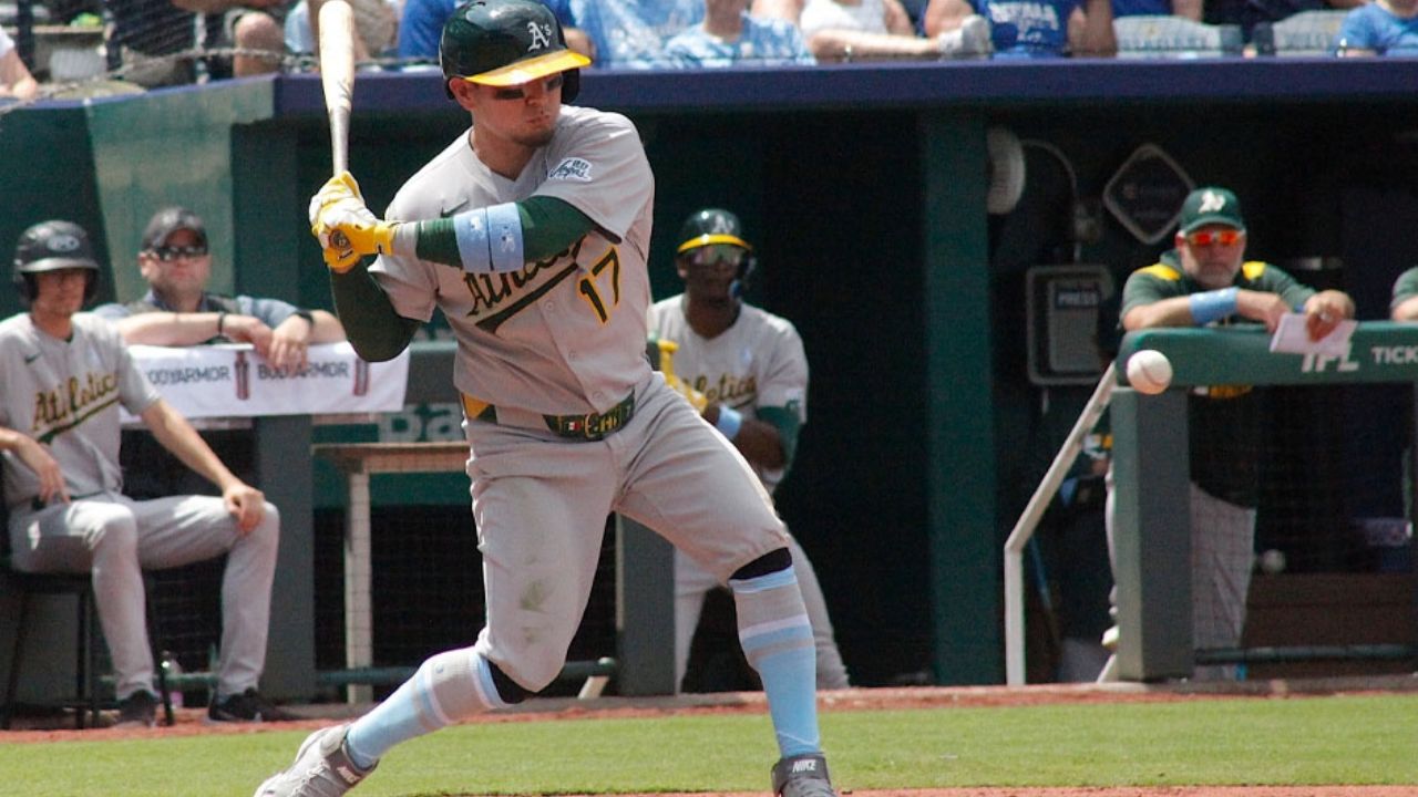 Luis Urías aprovecha la oportunidad de jugar todos los días con Atléticos