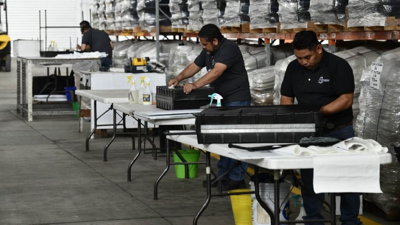 México implementa la ‘Ley Silla’ para mejorar condiciones laborales y salud de empleados