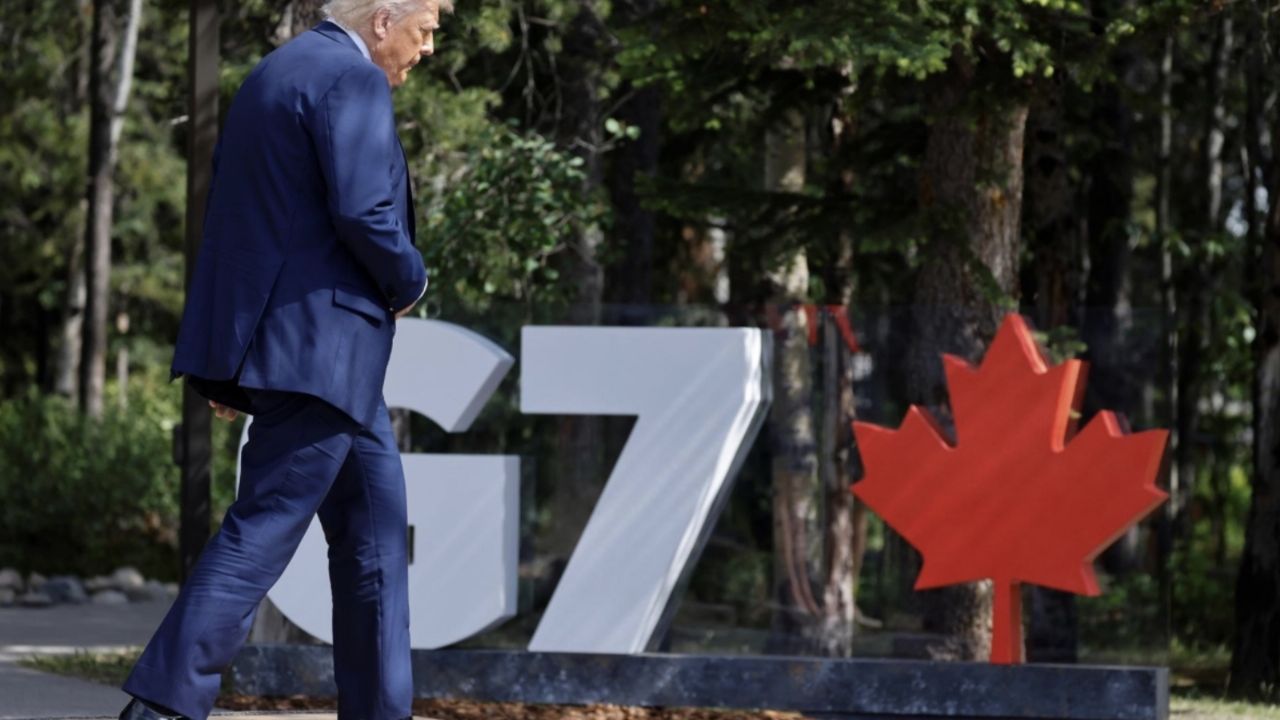 Trump desmiente a Macron: Niega haber dejado el G7 por alto el fuego entre Irán e Israel