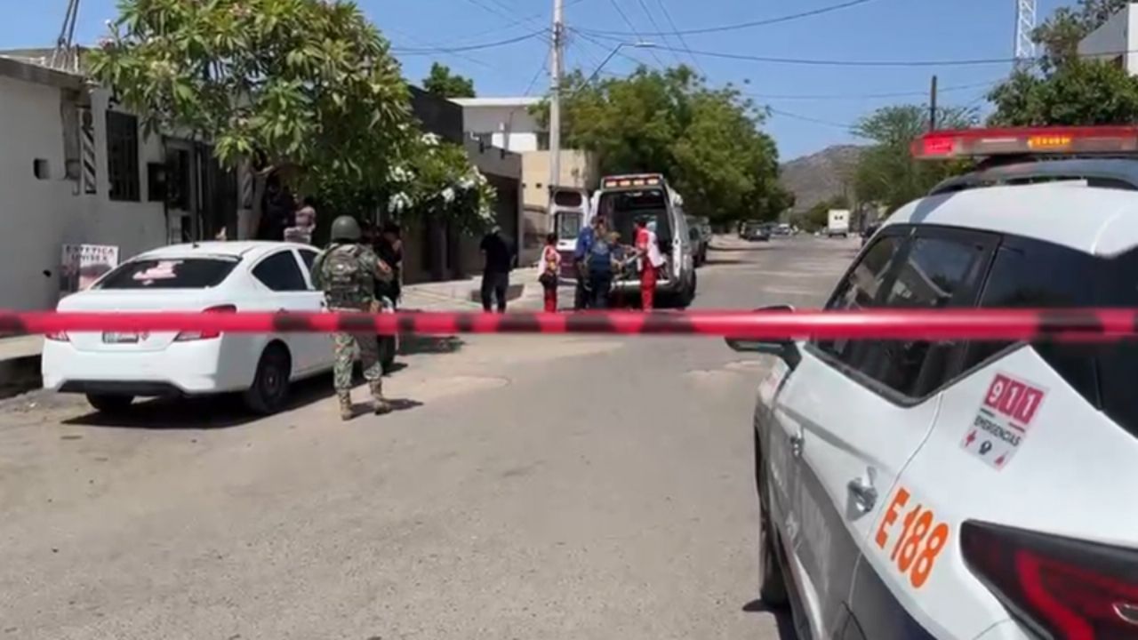 Lo sorprenden a balazos dentro de barbería al norte de Hermosillo; fue hospitalizado