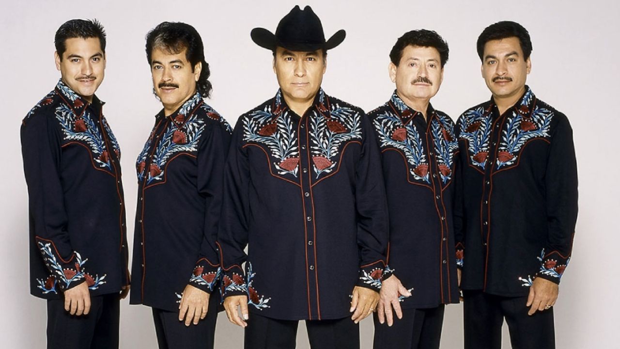 ¿Murió integrante de Los Tigres del Norte? Publicación de Eduardo Hernández viste de luto