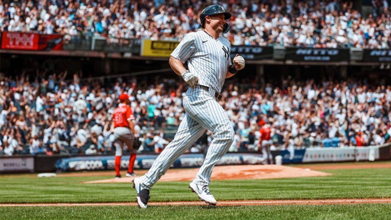 Los cañones de Yanquis explotan para evitar la limpia ante los Angelinos