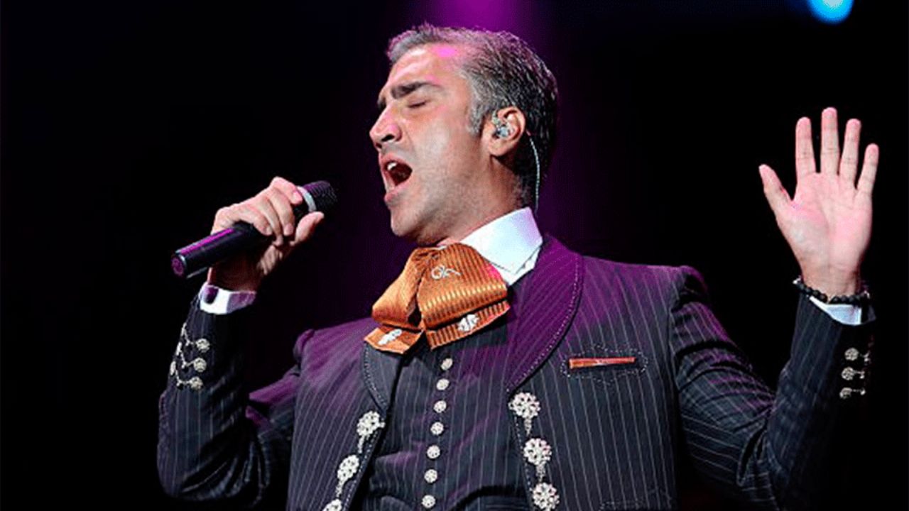 “¡Casi nos deportaban!”: Alejandro Fernández confiesa qué lo metió en problemas en EU