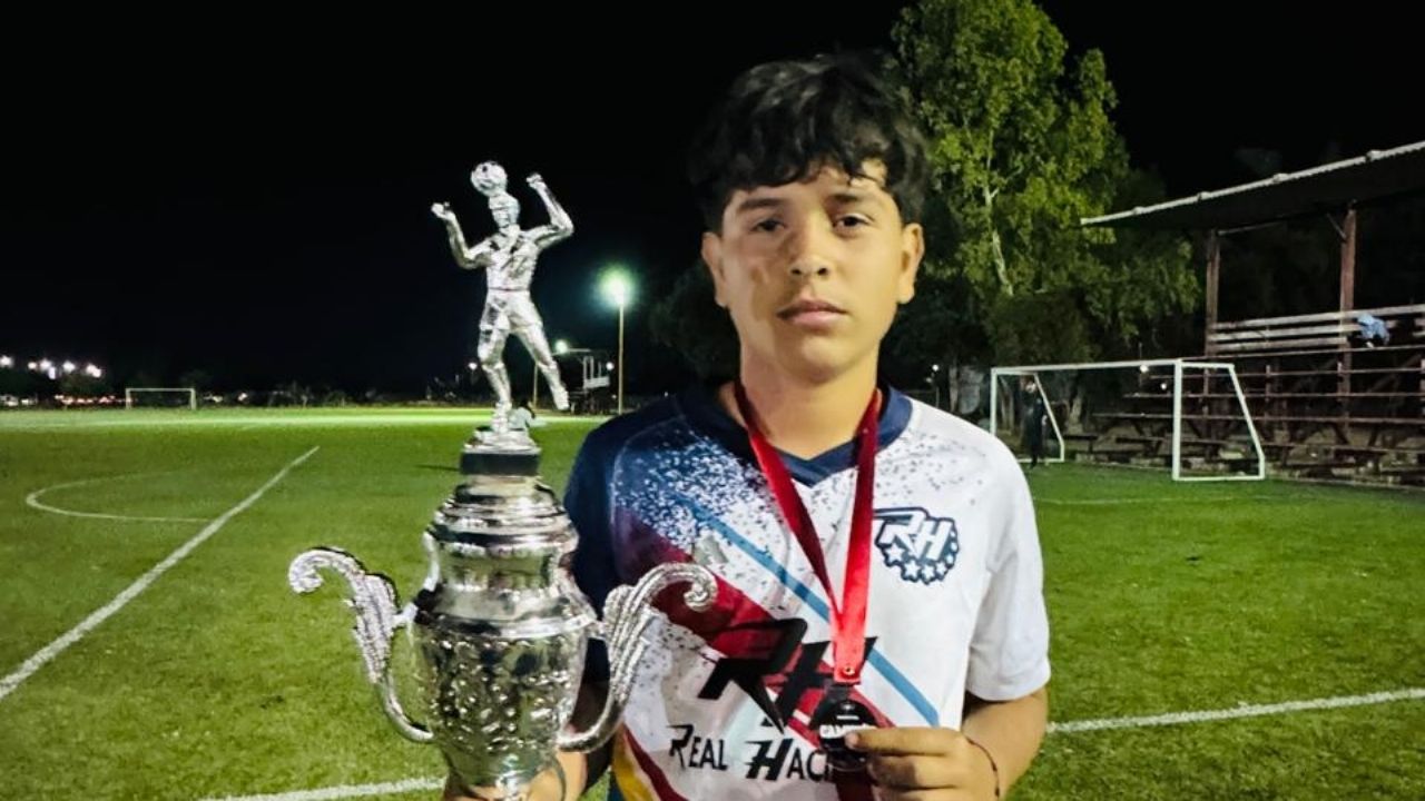 Invitan a evento a beneficio de niño futbolista que necesita donadores en Ciudad Obregón