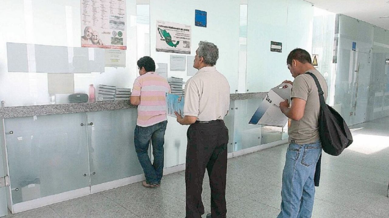 Diputados de Morena aprueban freno a retiro por desempleo de afores, para evitar malas practicas