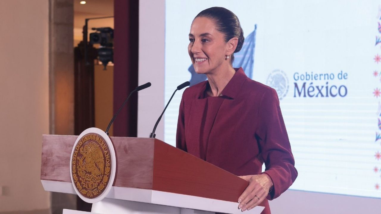 VIDEO: Claudia Sheinbaum cumple 63 años HOY; así le festejaron en la ‘Mañanera’