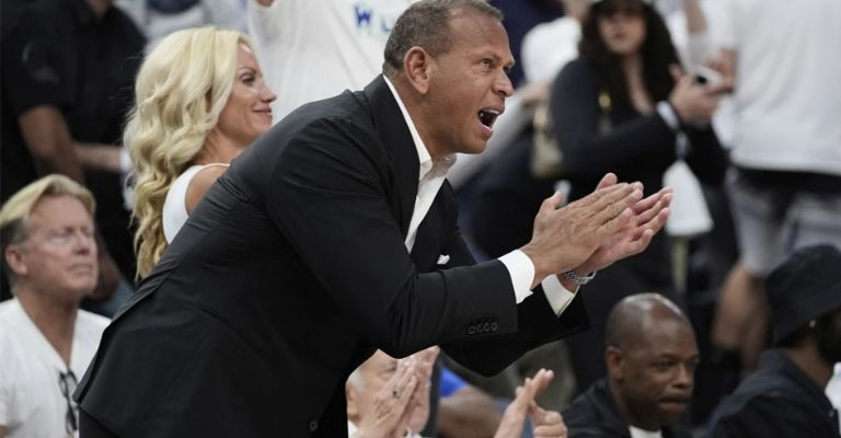 Alex Rodríguez será nuevo propietario en la NBA
