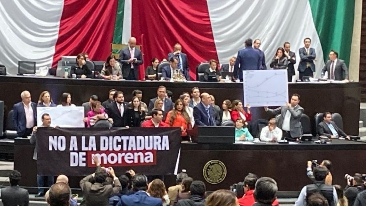 Diputados del PRI y PT protagonizan connato de pelea por aprobación de Ley de Guardia Nacional
