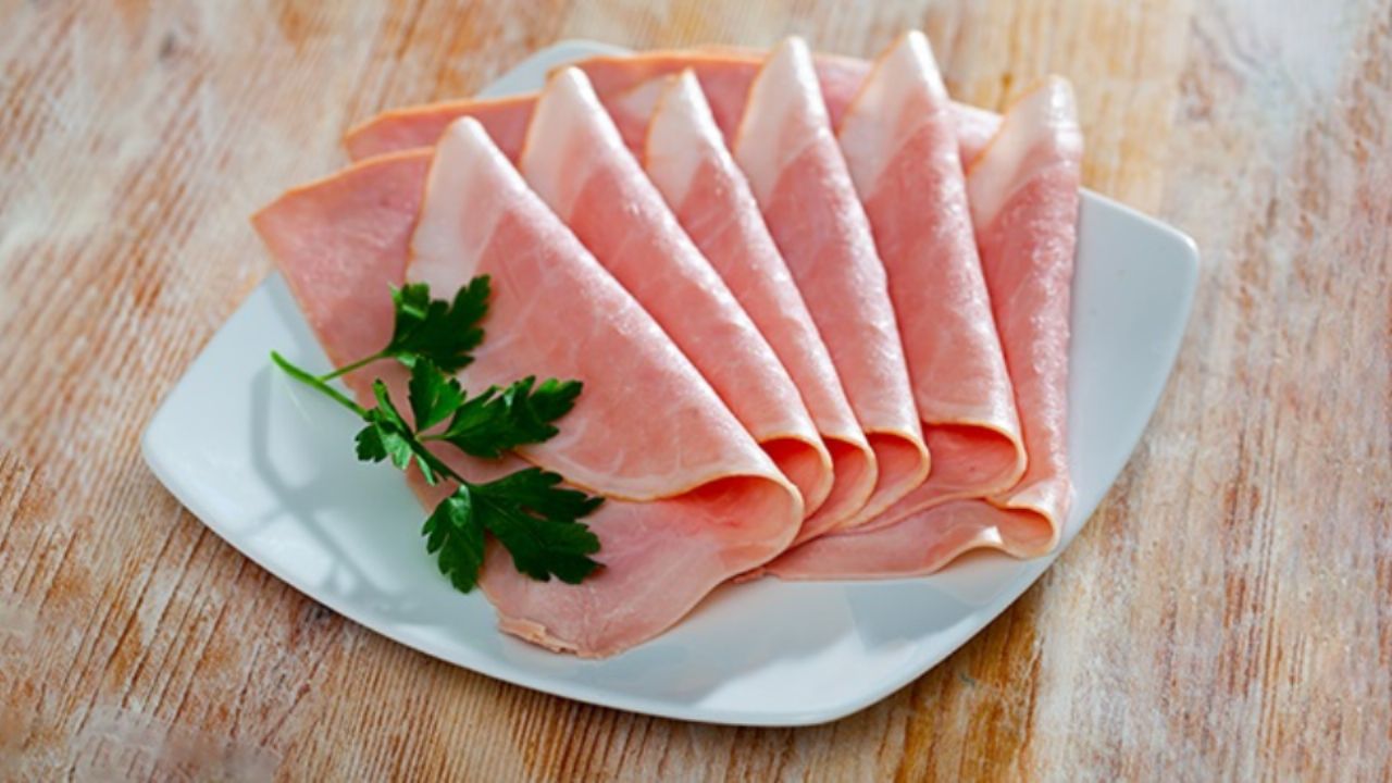 Cuidado: Estos productos parecen jamón pero no lo son, alerta Profeco