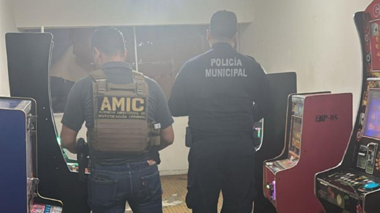 Aseguran 20 máquinas tragamonedas ilegales en operativos en Hermosillo y Bahía de Kino