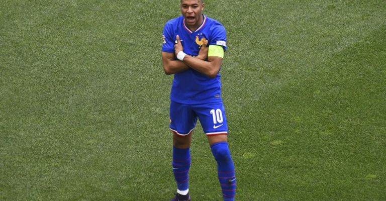 El capitán francés se sintió excluido por su exequipo