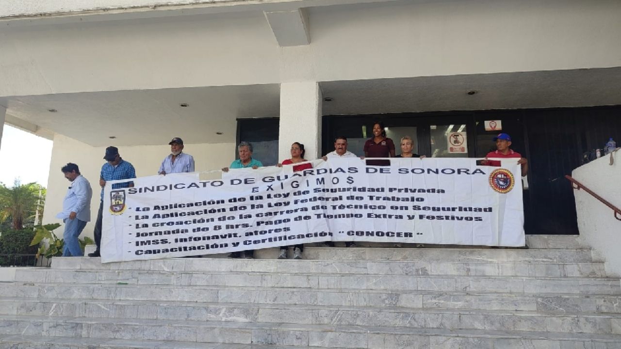 Guardias de seguridad privada piden mejores prestaciones de trabajo en Hermosillo