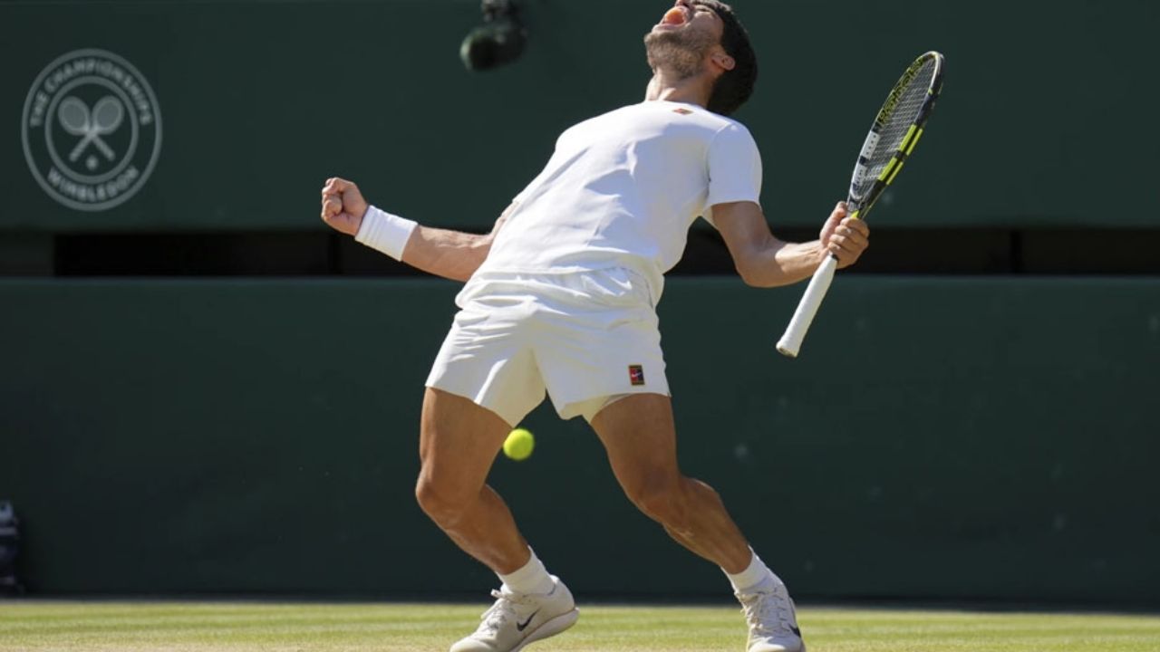 Alcaraz se medirá a Sinner en la final de Wimbledon, una revancha de Roland Garros