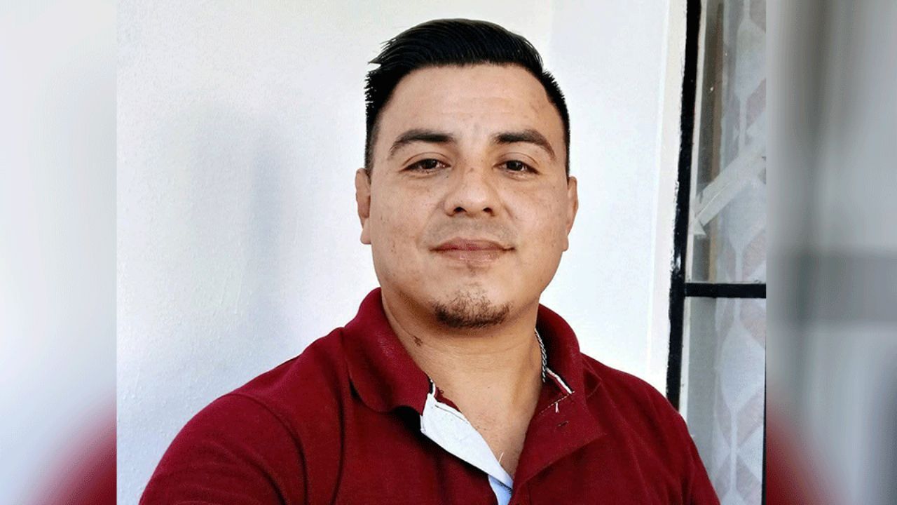 Familiares buscan a Adrián Villavicencio Estrella tras su desaparición en Guaymas