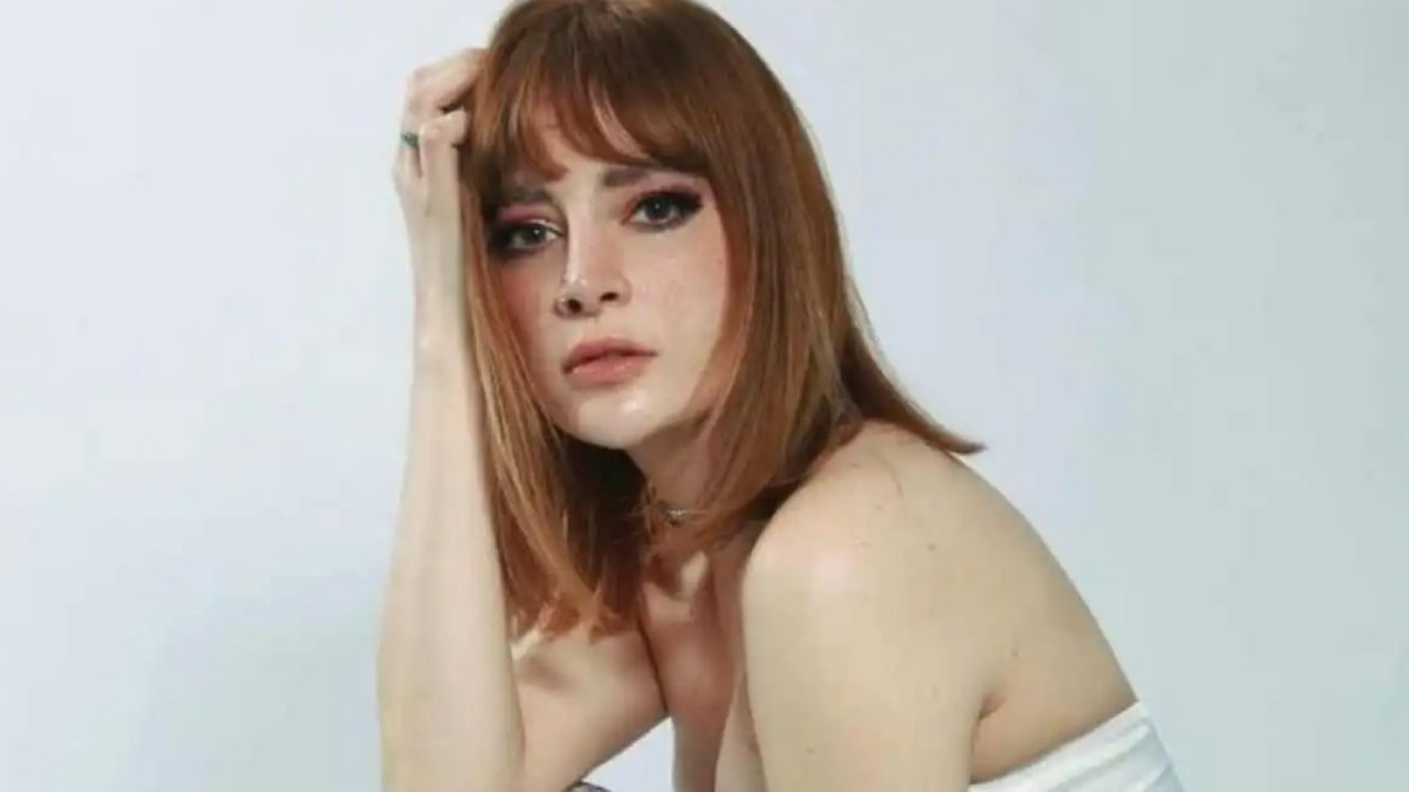 TV Azteca: Redes arden contra Imelda Tuñón tras cantar ‘Con otra’ de Cazzu en ‘VLA’