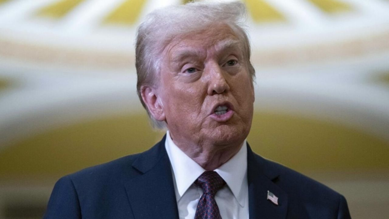 EU: Con orden ejecutiva, Donald Trump permite ataques militares contra cárteles mexicanos