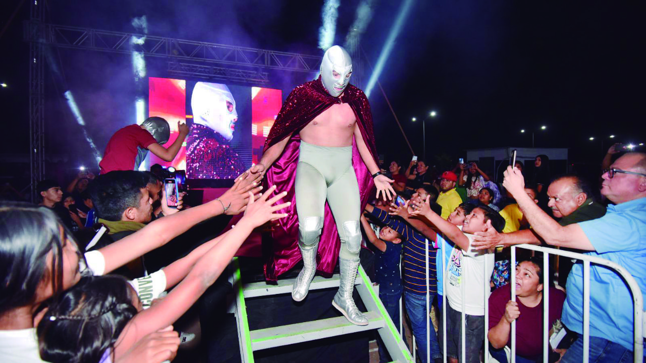 La gloria del ‘Enmascarado de Plata’ ya tiene heredero: Entrevista exclusiva con Santo Jr