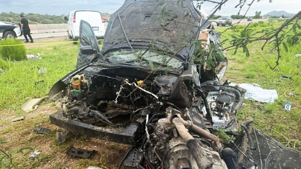 Domingo trágico en Nogales: Mueren tres hombres y una mujer tras aparatoso accidente