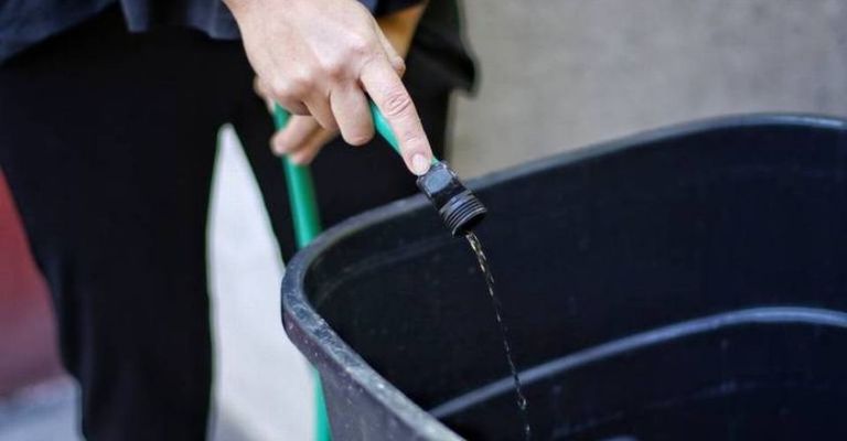 Los vecinos han denunciado la falta de agua