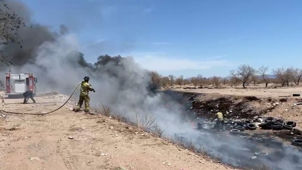 Incendio azota a Hermosillo; lo habría provocado la quema de llantas sin supervisión