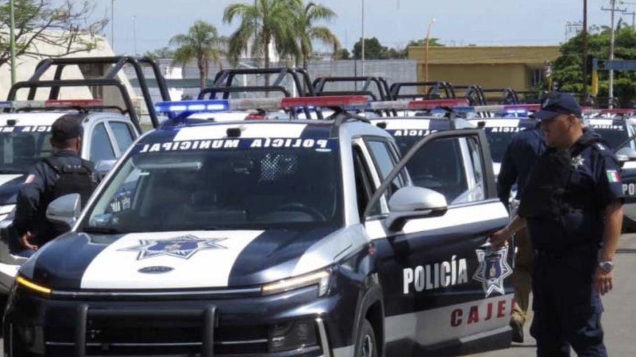 Autoridades se movilizan por fuerte incendio en el Centro de Ciudad Obregón: Así ocurrió