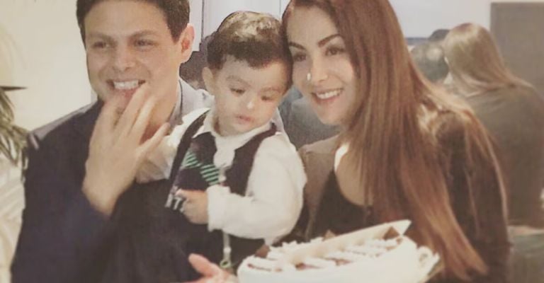 Giovanni y Ninel con su hijo Emmanuel