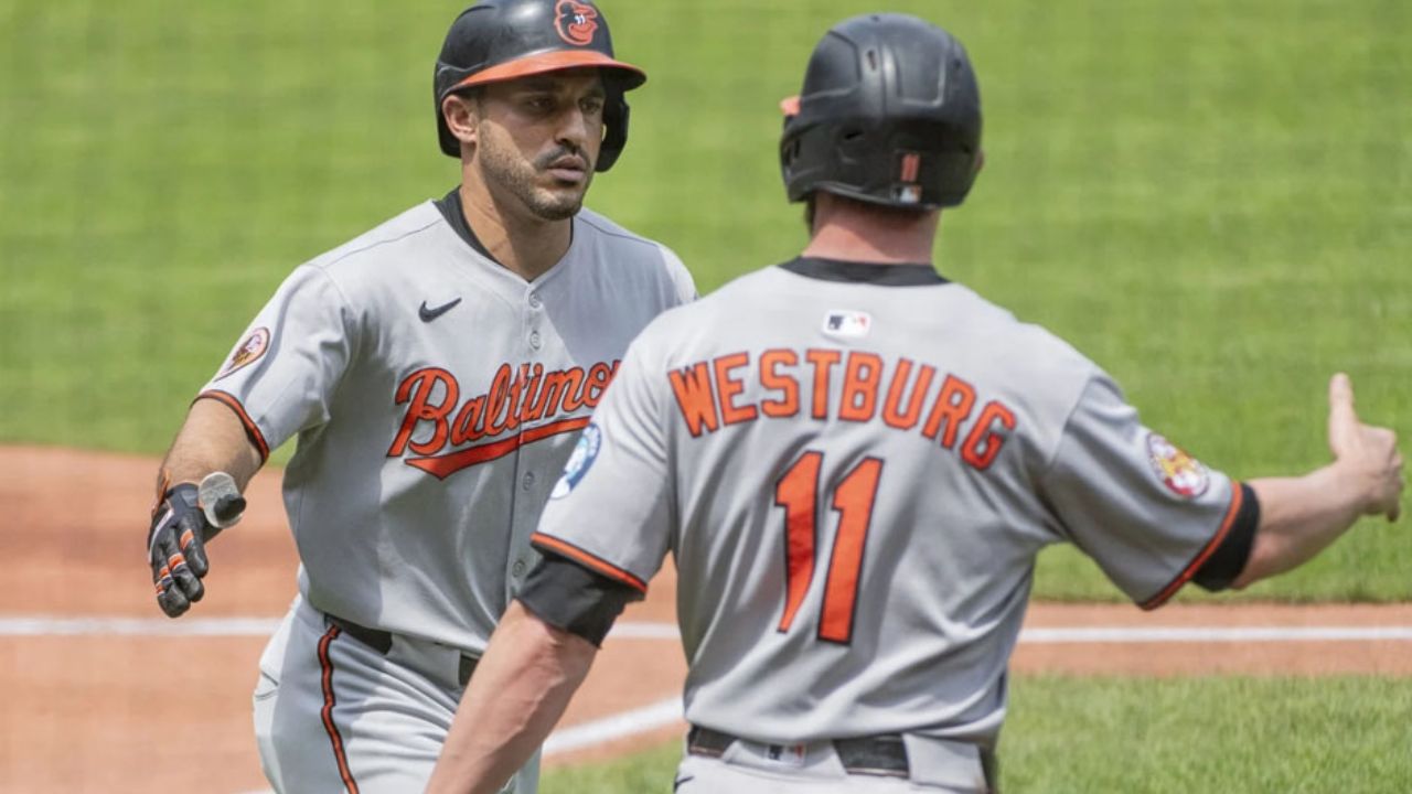 Henderson, al rescate: Baltimore Orioles vence a Cleveland Guardians y evita la barrida