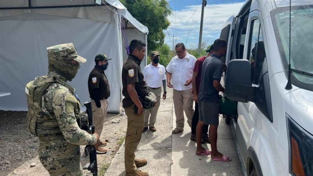Denuncian persecuciones de agentes migratorios encubiertos en frontera de México y EU