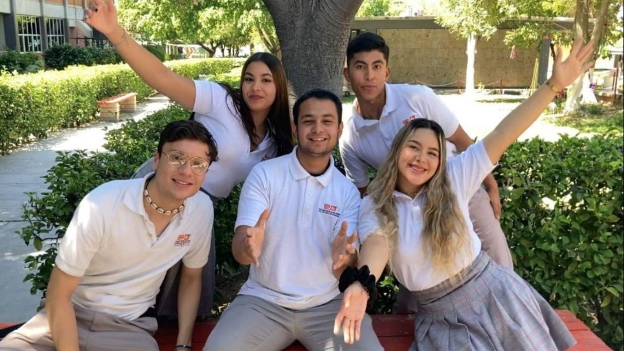 Invita Cobach a estudiantes a realizar el proceso de inscripción en línea