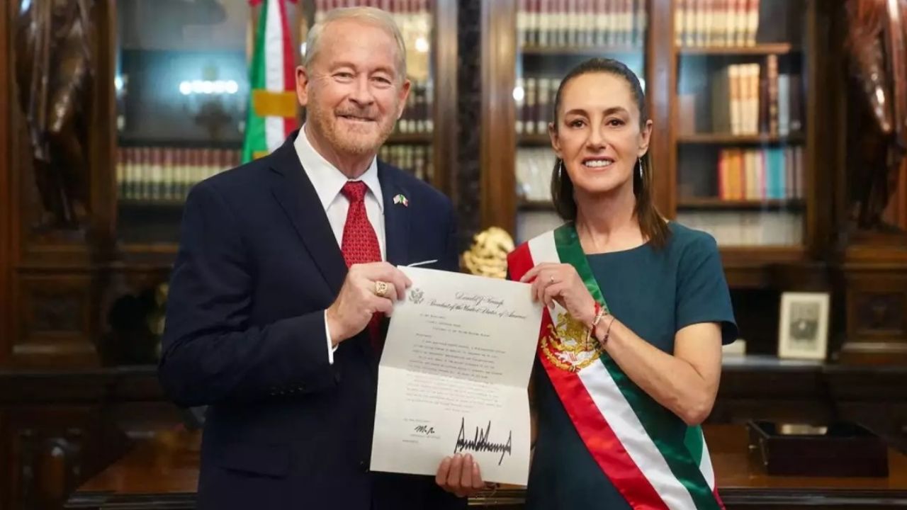 Sheinbaum se reúne por tercera vez con el embajador de EU en Palacio Nacional