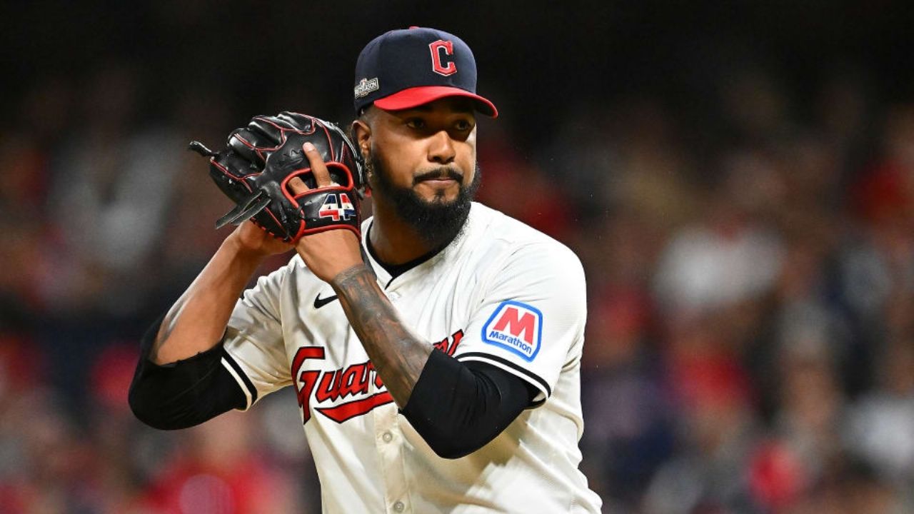 Cerrador estelar de MLB es separado de su organización por problemas de apuestas deportivas