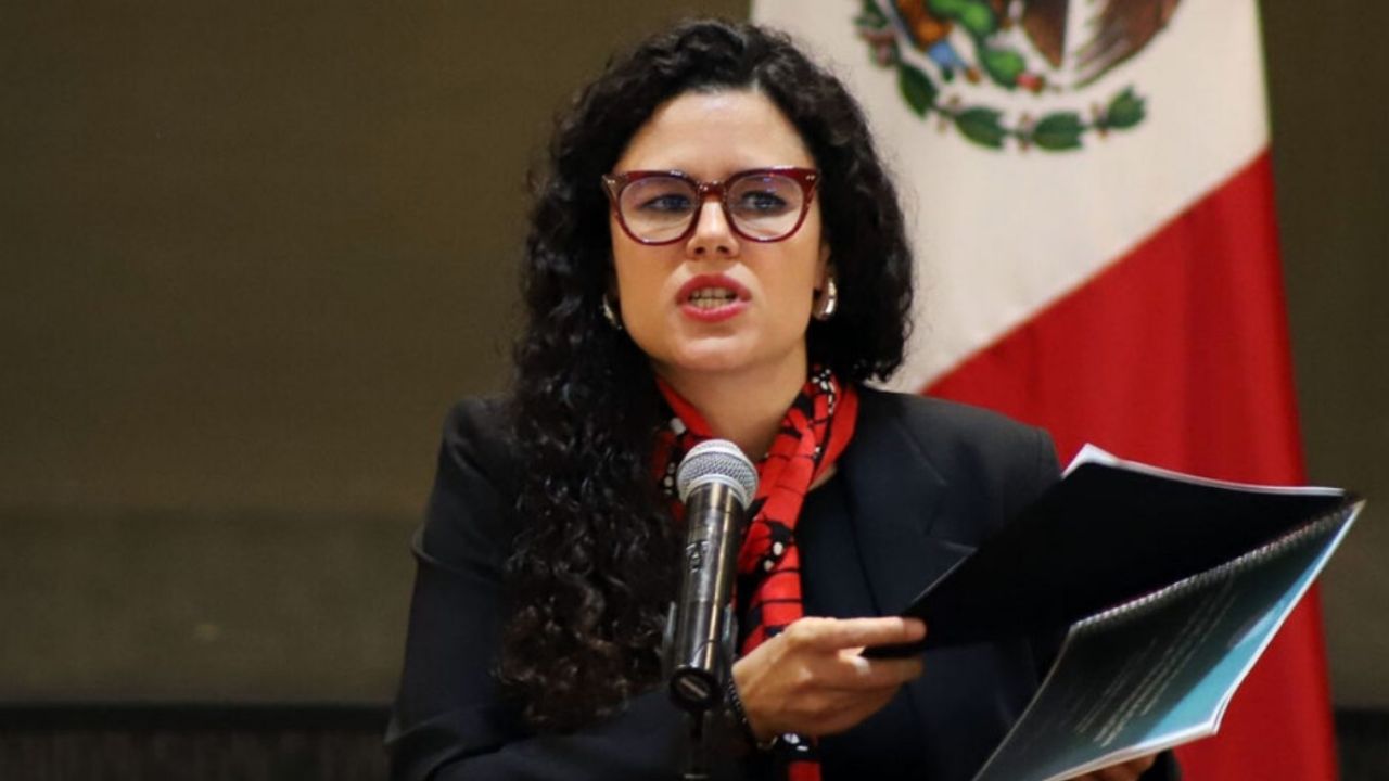 Dirigente de Morena habla sobre el presunto derroche del partido con viajes de lujo