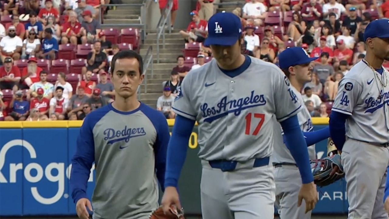 Ohtani enciende alarmas en Dodgers: Sube a la loma, pero deja de lanzar por aparente lesión