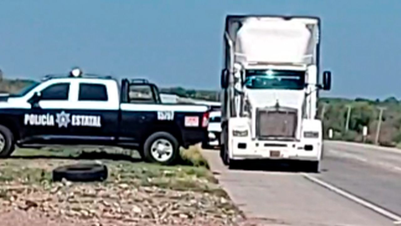 En plena carretera: Mujer es privada de su libertad en la ‘Y’ de Bacúm; fue amenazada a punta de pistola