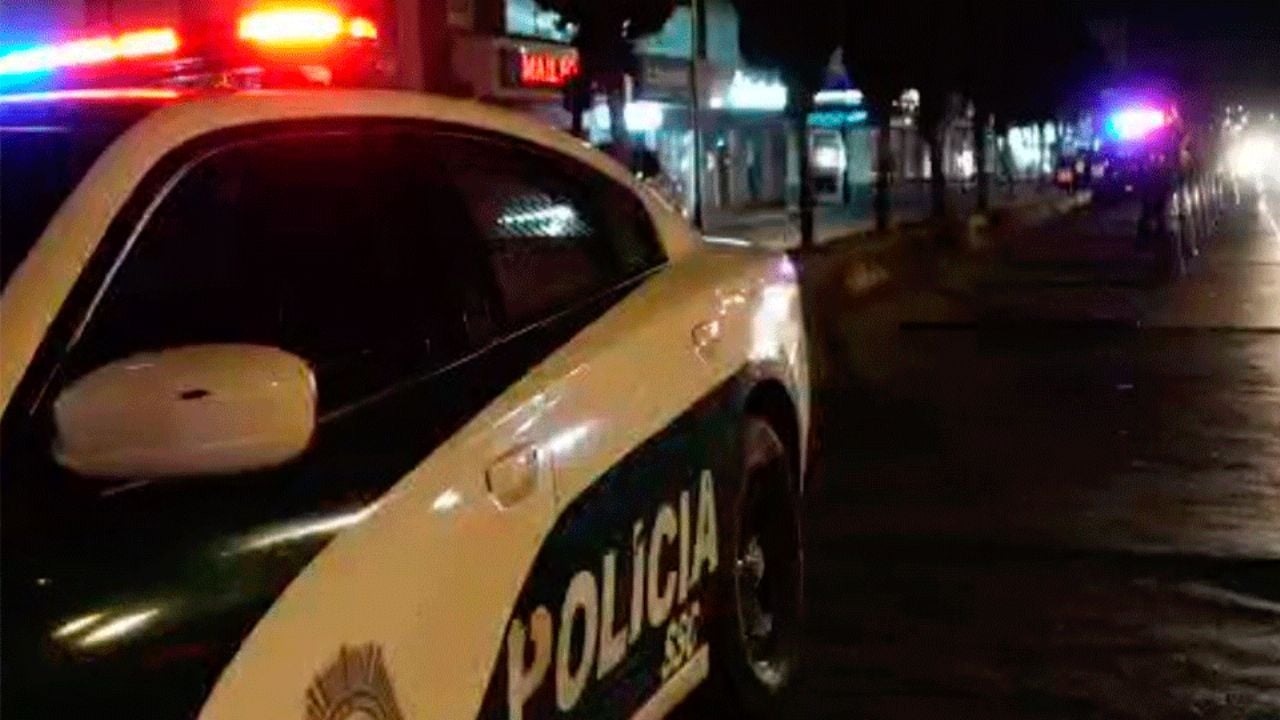 CDMX: Sicario ejecuta a tres hombres que bebían en la calle, en la alcaldía Cuauhtémoc