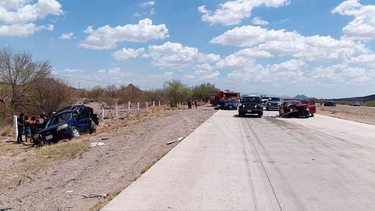VIDEO: Triple choque en carretera Hermosillo-Guaymas deja varias víctimas