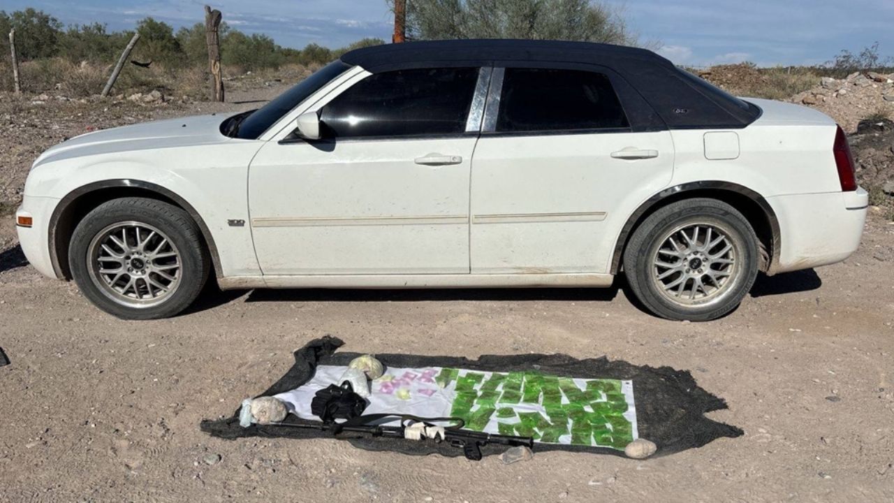 Hallan explosivos improvisados, arma hechiza y cerca de 800 dosis de droga en Sonora