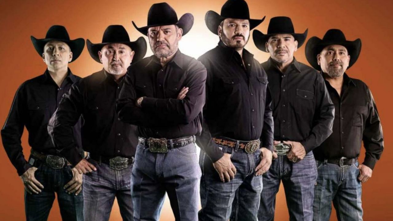 ‘México Canta’: Sheinbaum presenta canción INÉDITA de Intocable para los migrantes